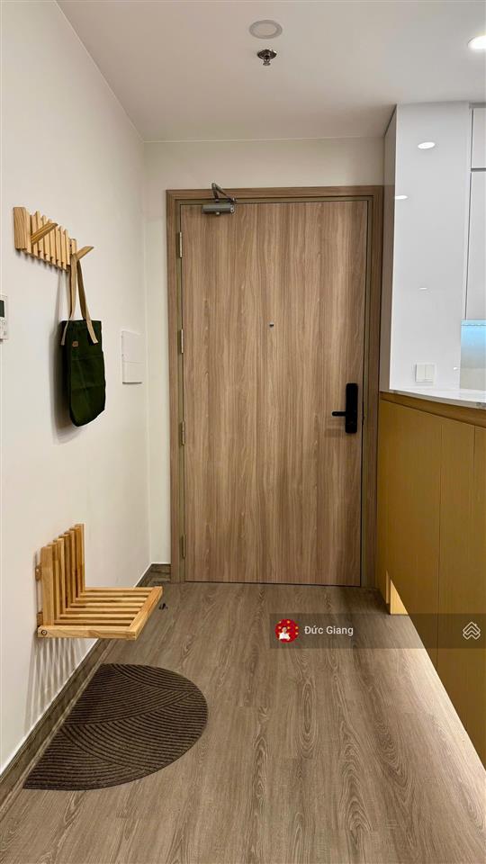 Chủ gửi thuê ch 86m2 2br+2wc full nội thất tại endless skyline lạc long quân