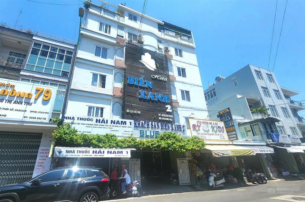 Khách sạn ven đường biển mặt tiền củ chi nha trang ngang khủng