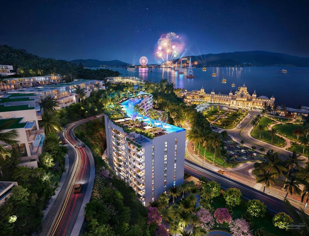 Căn hộ view trực diện biển sổ hồng lâu dài full nội thất hiếm có tại nha trang