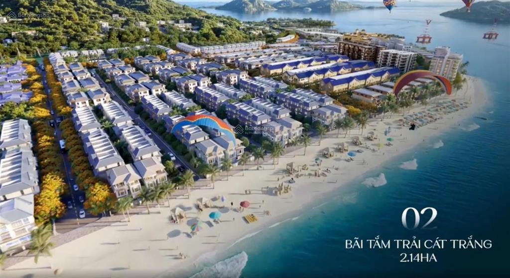 Mặt biển trần phú, cạnh ga cáp treo vinpearl  nhà vinhomes kinh doanh dòng tiền chỉ 10,8 tỷ