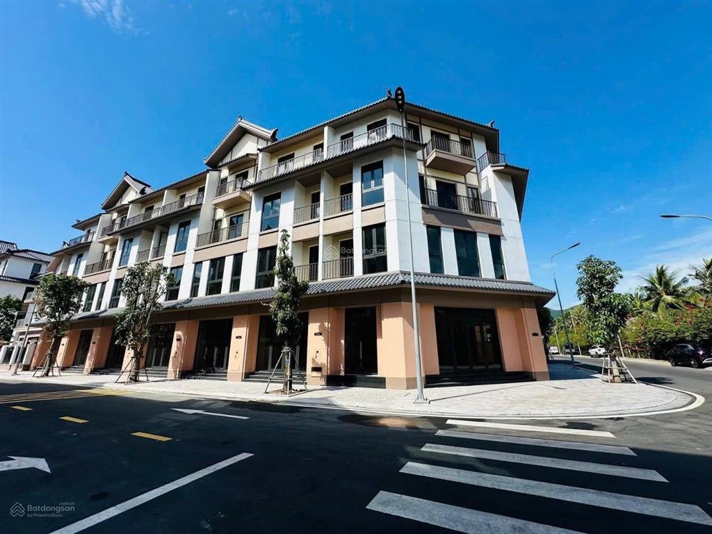Giá phù hợp thị trường khu vực  bỏ lỡ không còn căn thứ 2  gần công viên và đi bộ tắm biển  sổ hồng