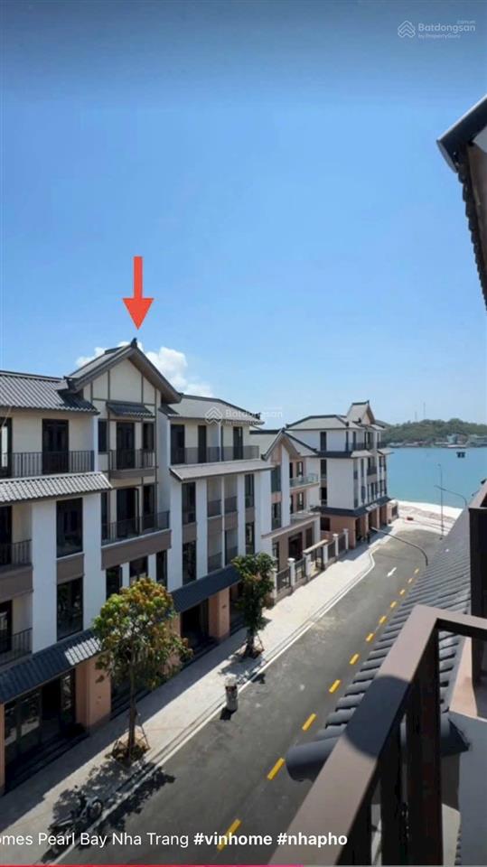 Mặt biển sổ hồng lâu dài cực hiếm nhà 4 tầng giá chỉ 14,5 tỷ
