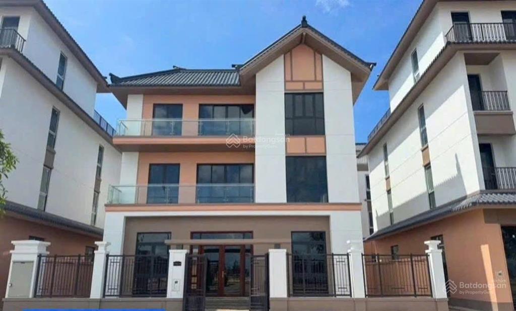Giá tốt  nhà cách bãi tắm 50m  sổ hồng lâu dài  chỉ 12,8tỷ