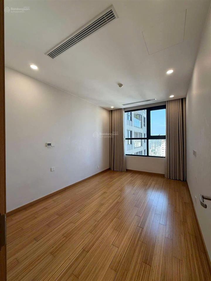 Cho thuê cc goldseason, nguyễn tuân, 12,5 triệu, 64m2, 2pn, 1wc vào 01/10