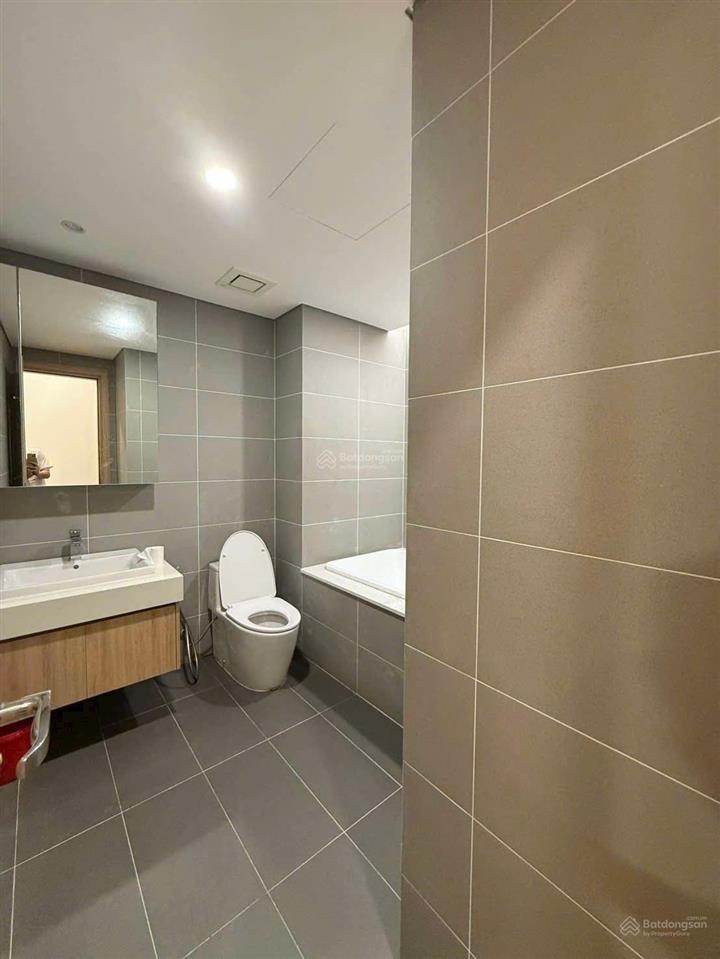 Cho thuê cc goldseason, nguyễn tuân, 12,5 triệu, 64m2, 2pn, 1wc vào 01/10