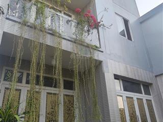 Nhà siêu rộng đường tl19, q12 cách cầu vượt ngã tư ga 300m, dt 8,4x14m, cn 117m2 trệt, 2 lầu