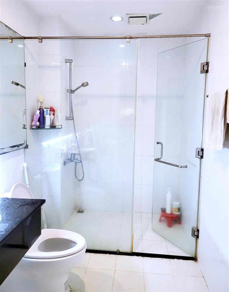 Bán cc tại cộng hòa plaza, 8 tỷ vnd, 140m2, 3pn, 3wc, hàng hot chỉ với