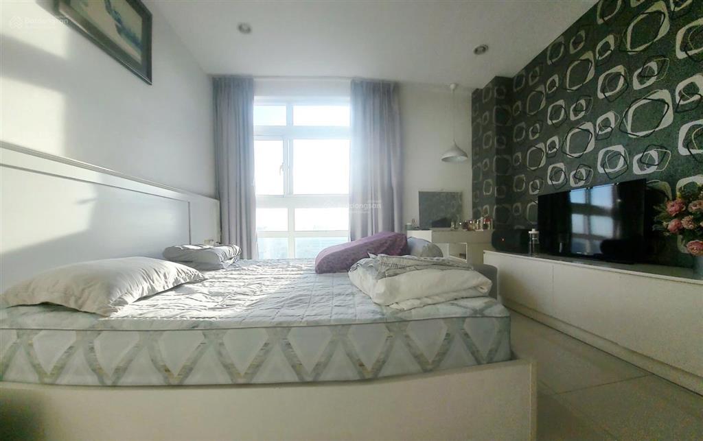 Bán cc tại cộng hòa plaza, 8 tỷ vnd, 140m2, 3pn, 3wc, hàng hot chỉ với