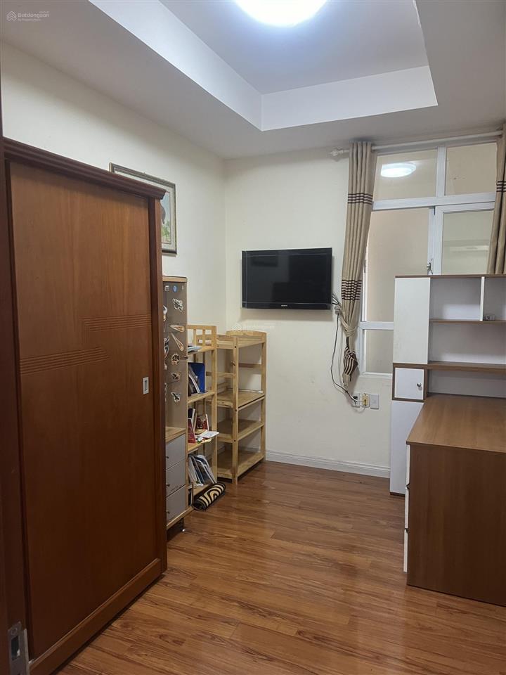 Cho thuê cc 2pn tại cộng hòa plaza, 15 triệu, 72m2