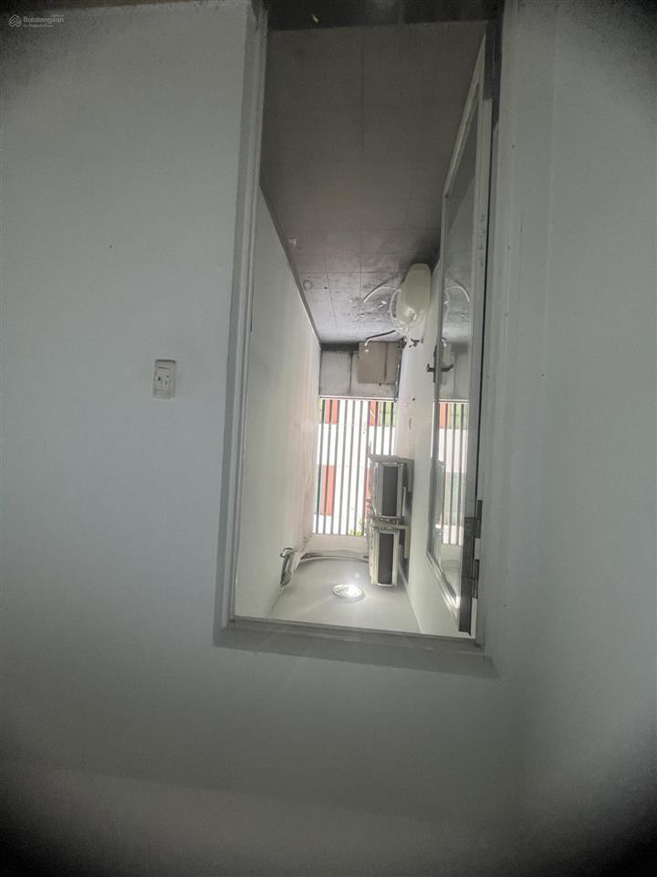 Bán cc 72m2 tại cộng hòa, 4,6 tỷ, 2pn, 2wc, hướng tây, ban công đông
