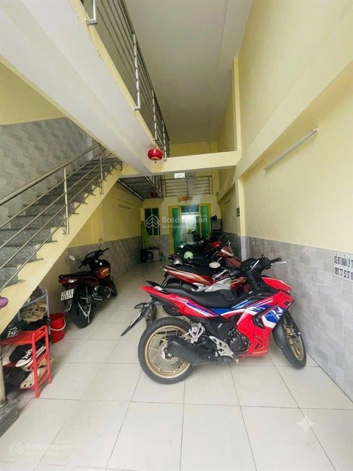 Chdv khánh hội quận 4 dòng tiền 650 triệu/năm chỉ 9,x tỷ