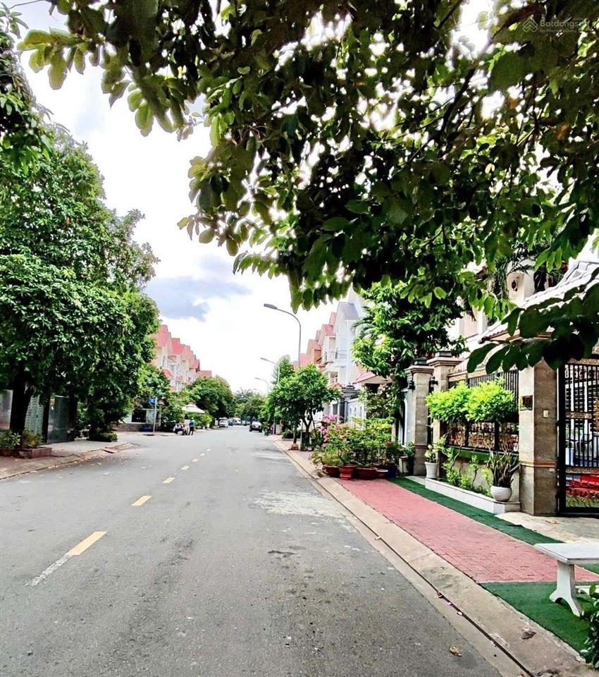 Siêu phẩm nhà mặt tiền 4 tầng kdc phạm thế hiển quận 8 chỉ 9,xtỷ