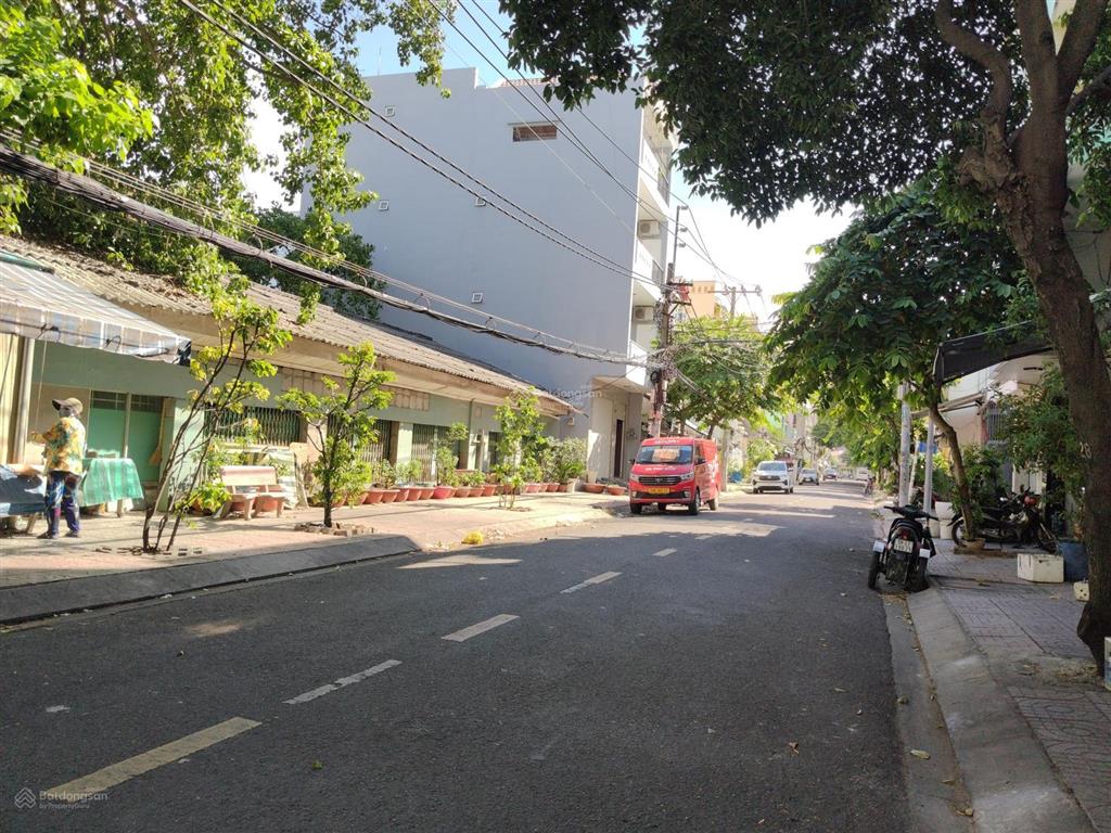 Bán nhà mặt tiền trung tâm quận 8, 4 tầng + thang máy 5 x 20m, giá chỉ nhỉnh 9 tỷ