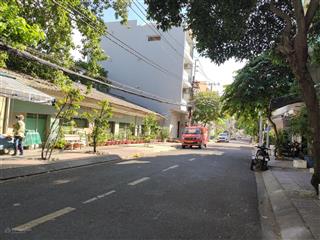 Bán nhà mặt tiền trung tâm quận 8, 4 tầng + thang máy 5 x 20m, giá chỉ nhỉnh 9 tỷ