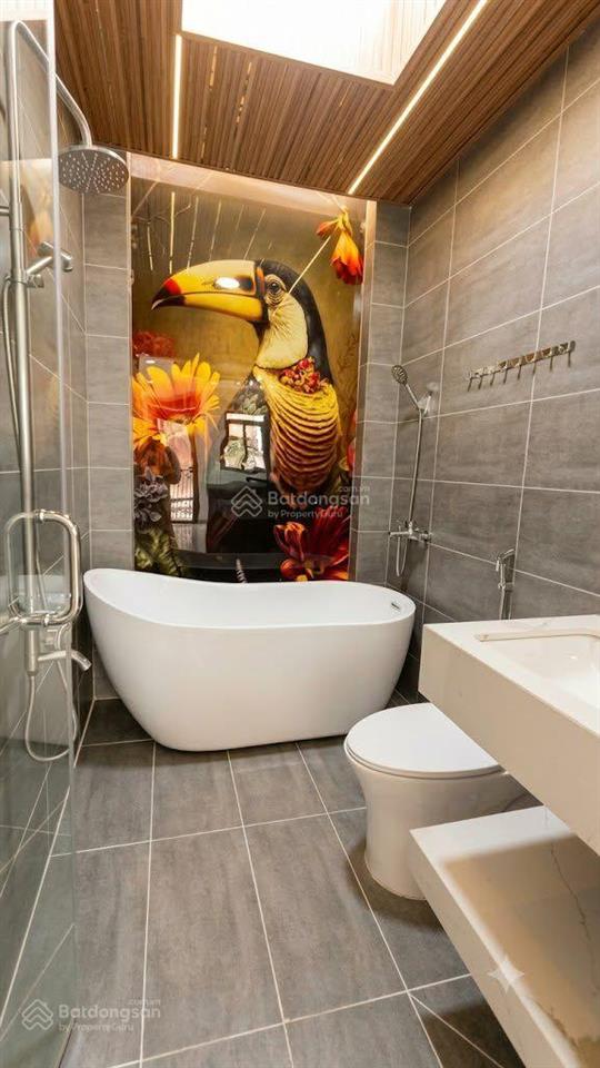 Nhà đẹp 4 tầng full nội thất gần nguyễn tri phương quận 8, hẻm 5m, 4,2 x 11m, chỉ 7,x tỷ