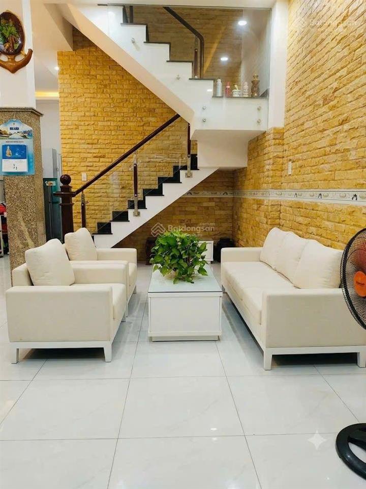 Nhà đẹp 3 tầng võ văn kiệt, quận 8 hẻm xe hơi 6m ngang hiếm 6m x 15m chỉ hơn 8 tỷ!