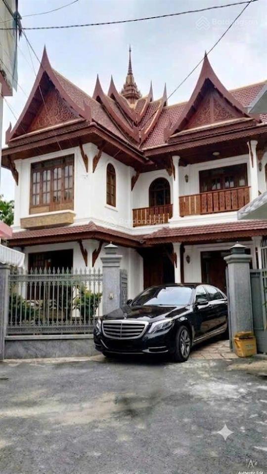 Biệt thự mái thái đẳng cấp liền kề quận 8, ngang hiếm 11,8 x 19m đường xe tải 10m chỉ 29tỷ