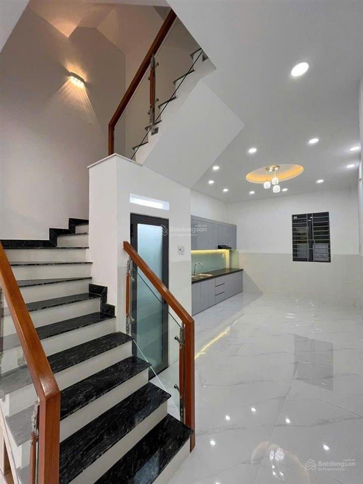 Nhà đẹp vào ở ngay âu dương lân quận 8 4x16m hẻm 4m thông giá chỉ nhỉnh 7,x tỷ