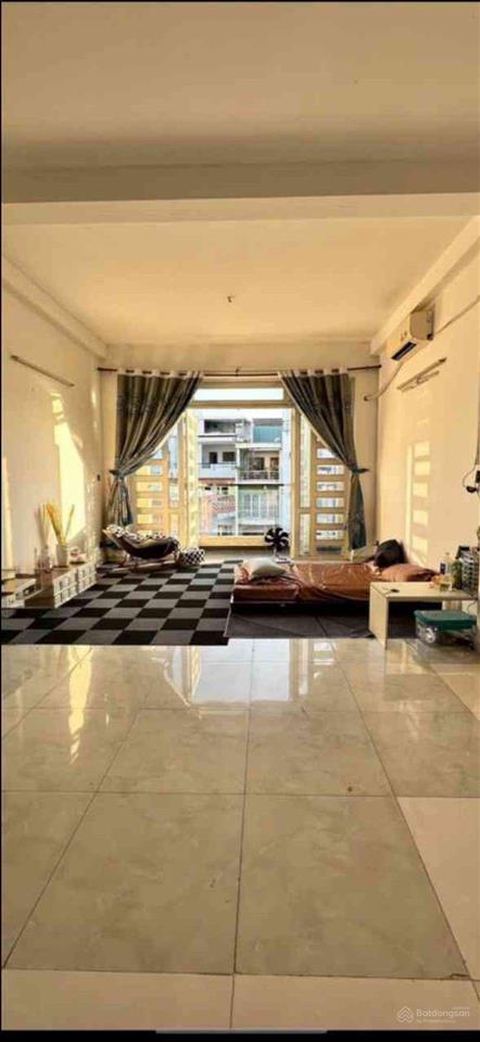 Mặt tiền kinh doanh hoàng văn thụ  tân bình  4 tầng kiên cố  đường xe tải  chỉ 14 tỷ