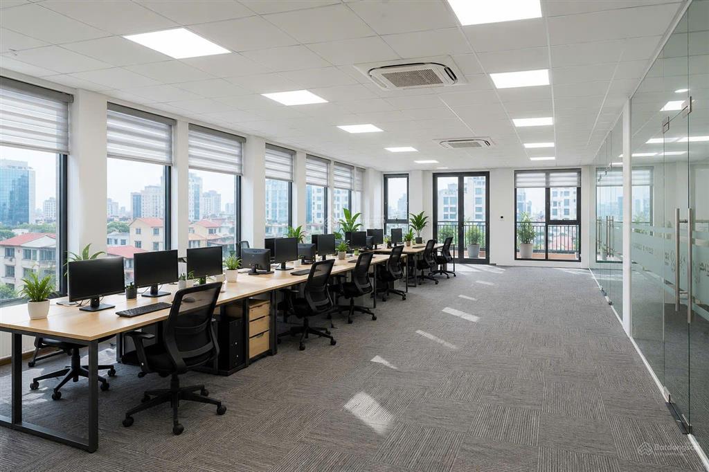 Văn phòng hot phố kim mã. ba đình 110m giá 24tr tặng 1 tháng setup