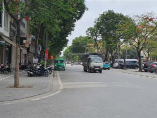 Nhà đất đẹp phố bùi huy bích, dt 400 m2, mt rộng 22 m, vị trí đắc địa!