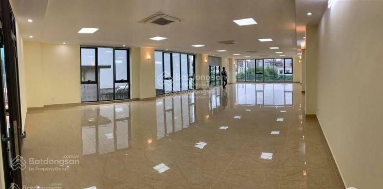 Bán tòa nhà văn phòng 9 tầng xây mới mặt phố ngô gia tự, long biên, hà nội, 315m2