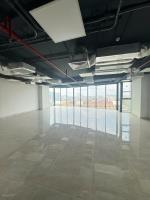 Bán tòa nhà văn phòng 9 tầng xây mới mặt phố ngô gia tự, long biên, hà nội, 315m2