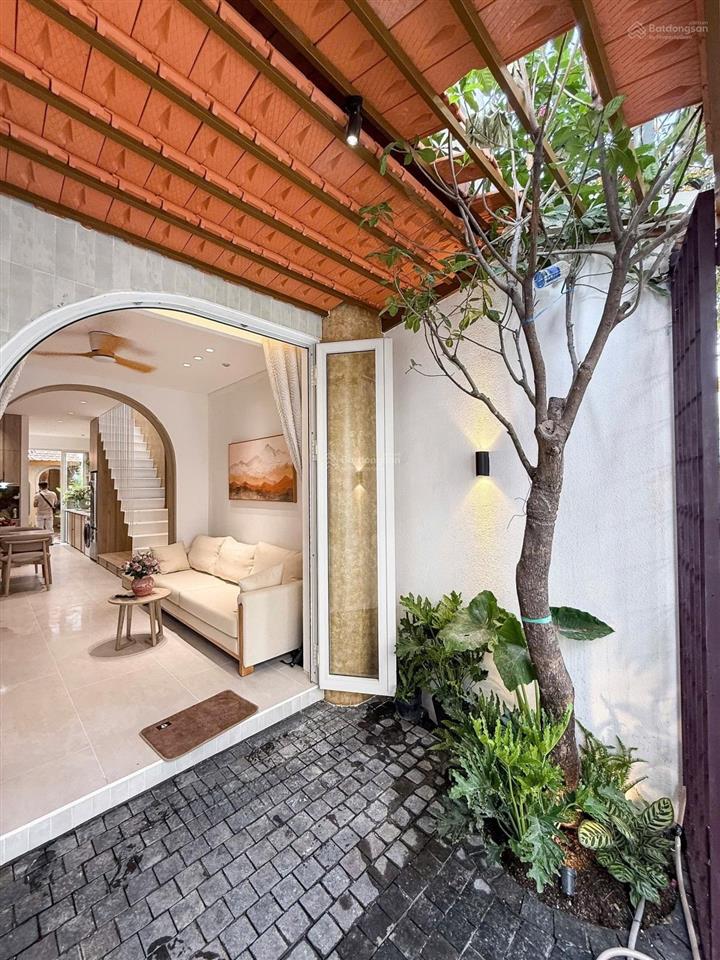 Căn nhà lý tưởng cho gia đình hiện đại  hxh trên đường xô viết nghệ tĩnh, p26, bình thạnh.