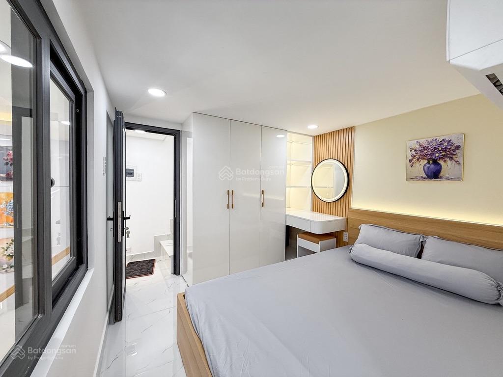 Bán nhà 3 tầng  hxh  phan văn trị, phường 11, bình thạnh