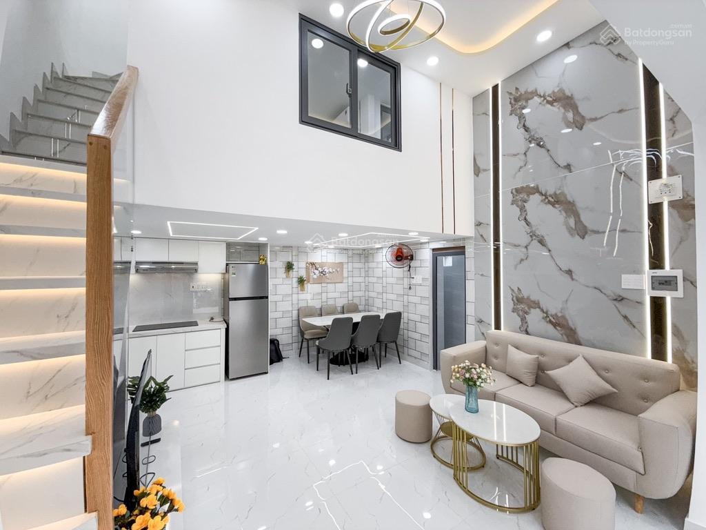 Bán nhà 3 tầng  hxh  phan văn trị, phường 11, bình thạnh