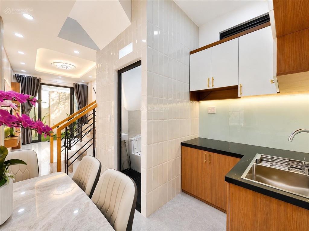 Bán nhà đẹp 5,45 tỷ full nội thất  lý thường kiệt  phường 7  gò vấp
