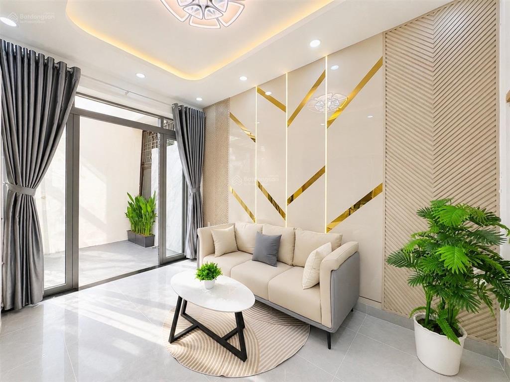 Bán nhà đẹp 5,45 tỷ full nội thất  lý thường kiệt  phường 7  gò vấp
