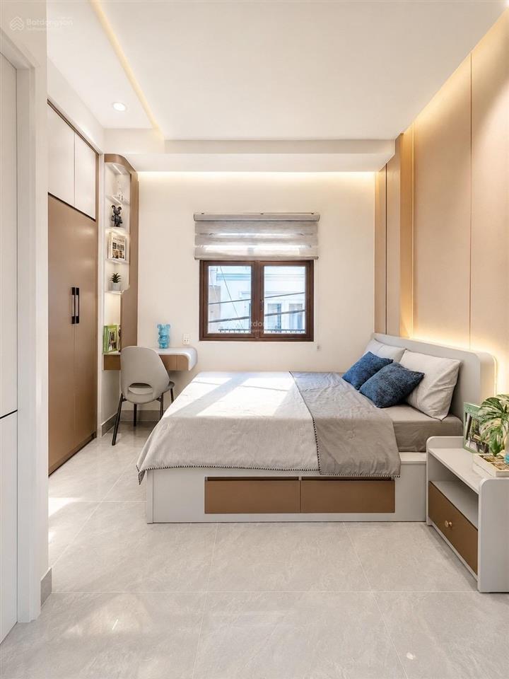 Homestay sát q1  hẻm xe tải đường lê văn duyệt  p1  bình thạnh