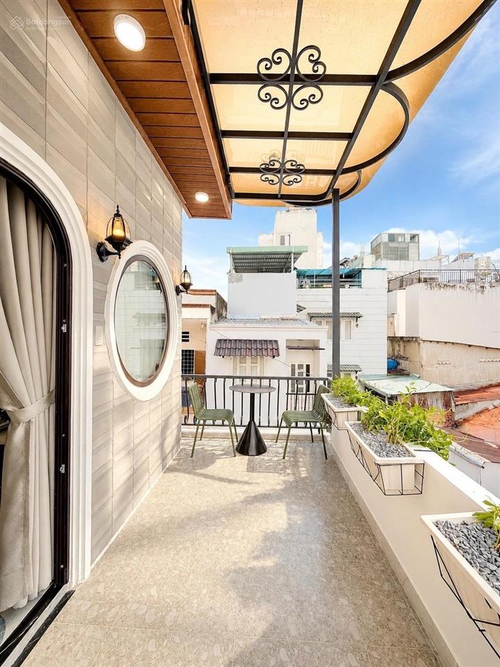 Homestay sát q1  hẻm xe tải đường lê văn duyệt  p1  bình thạnh
