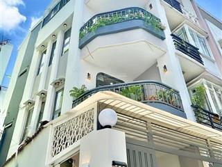 Bán nhà đẹp 4 tầng đường cô giang  phường 1  phú nhuận