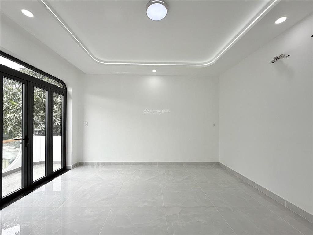 Nhà đẹp diện tích khủng 66m2  đường nguyễn thiện thuật  phường 24  bình thạnh