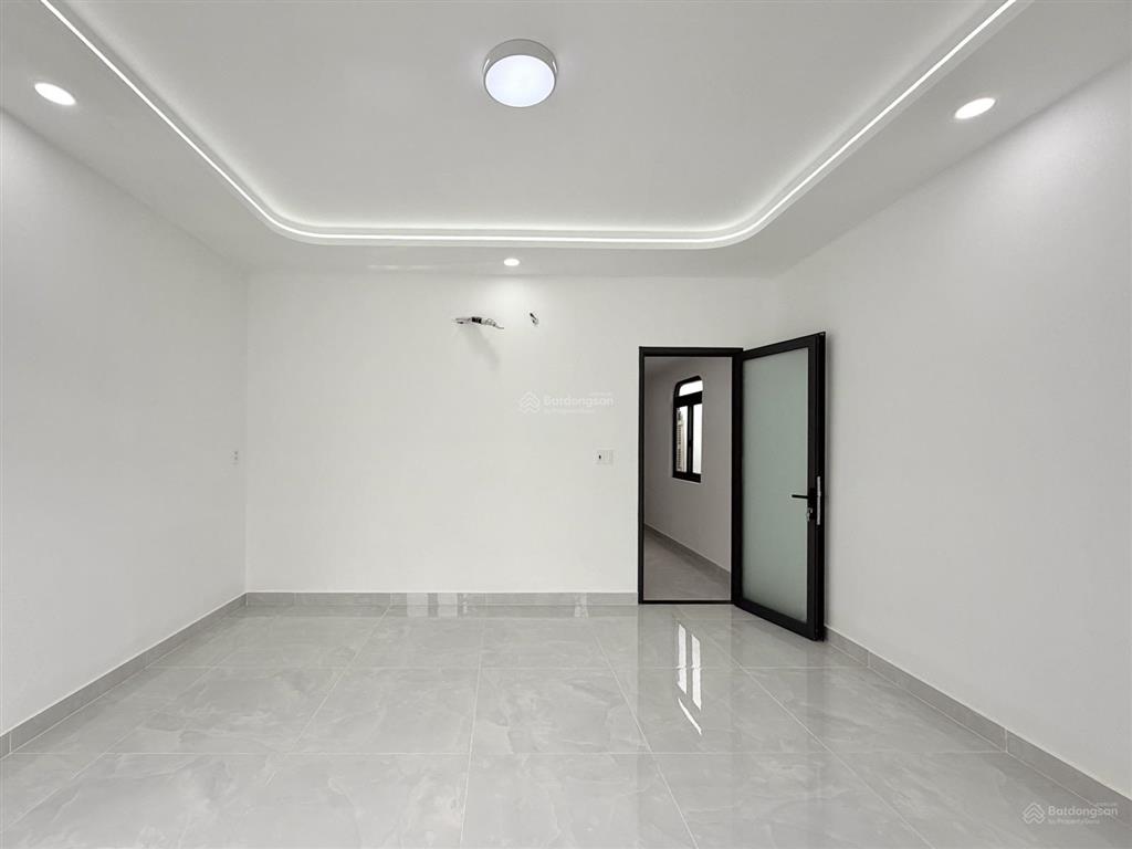 Nhà đẹp diện tích khủng 66m2  đường nguyễn thiện thuật  phường 24  bình thạnh