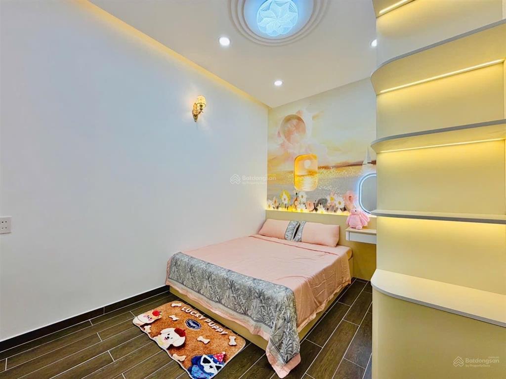 Bán căn nổi bật xây mới gần công viên làng hoa  đường nguyễn văn khối  phường 8  gò vấp