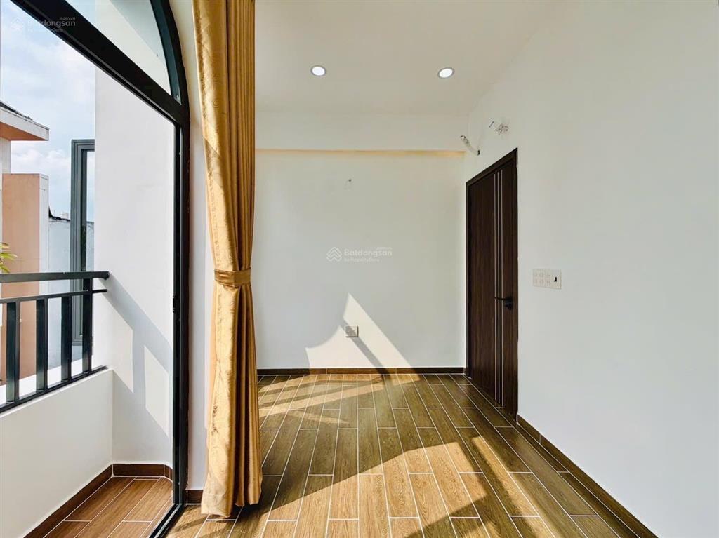 Bán căn nổi bật xây mới gần công viên làng hoa  đường nguyễn văn khối  phường 8  gò vấp