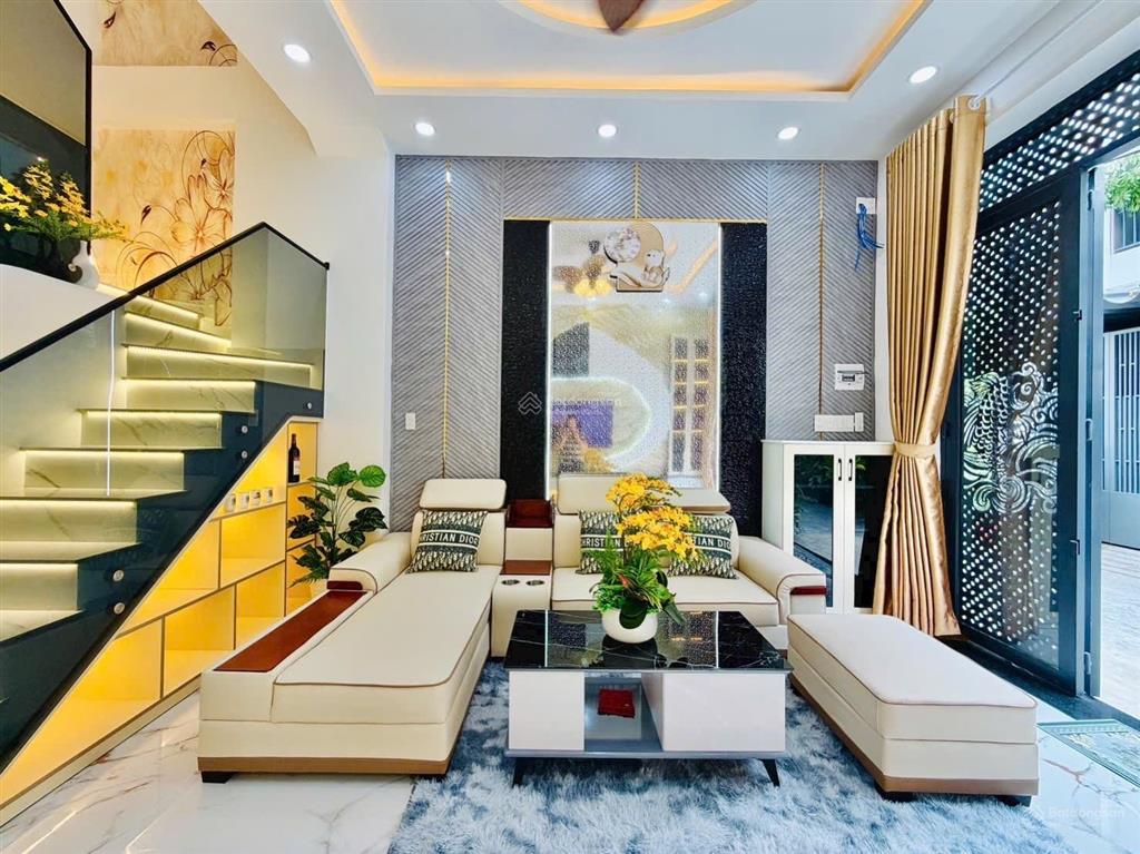 Bán căn nổi bật xây mới gần công viên làng hoa  đường nguyễn văn khối  phường 8  gò vấp