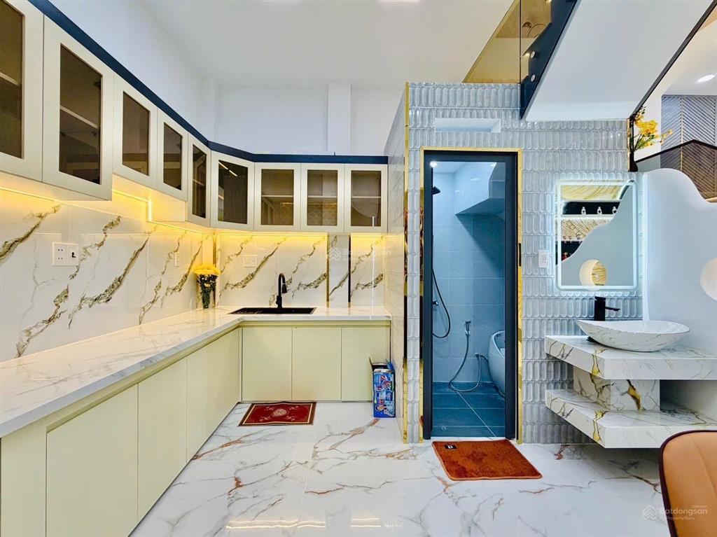 Bán căn nổi bật xây mới gần công viên làng hoa  đường nguyễn văn khối  phường 8  gò vấp