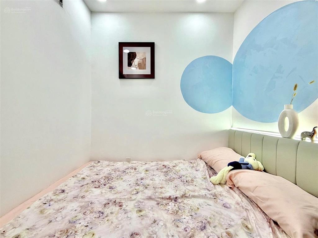 Nhà đẹp  dọn vào ở ngay. trên đường phan văn trị  phường 11 bình thạnh (phường bình lợi trung)