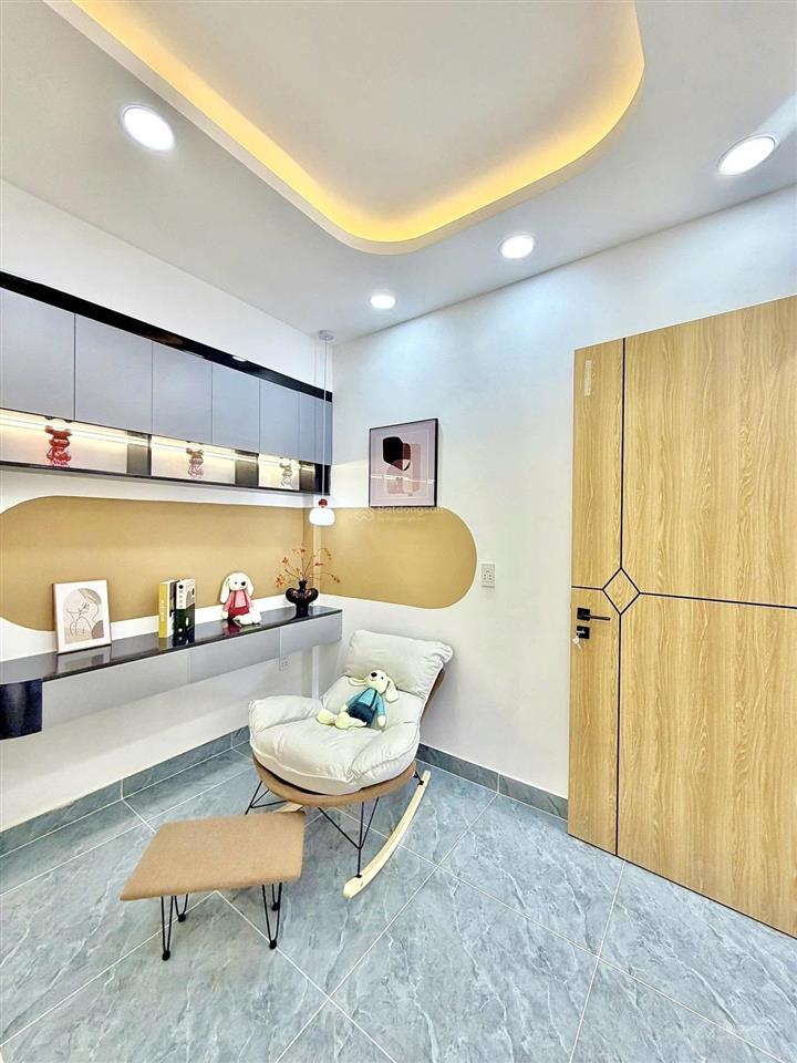 Nhà đẹp  dọn vào ở ngay. trên đường phan văn trị  phường 11 bình thạnh (phường bình lợi trung)