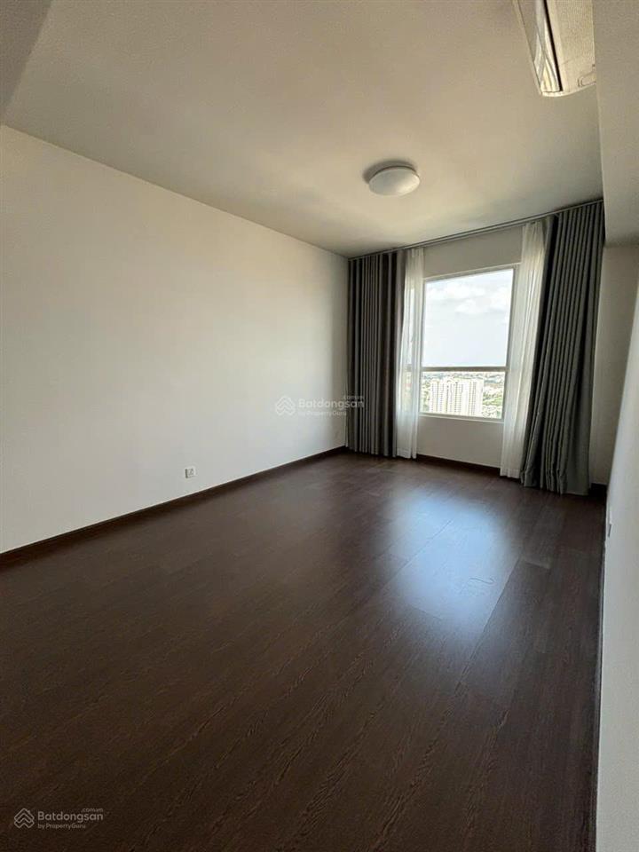 Cho thuê căn 2pn vista verde 97m² view sông tuyệt đẹp giá 18tr/tháng