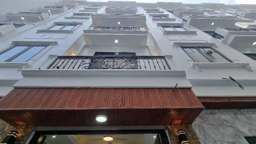Tây hồ  phố tây sầm uất  7 tầng thang máy  45m²  mặt tiền 5m  dòng tiền đỉnh cao  14 tỷ