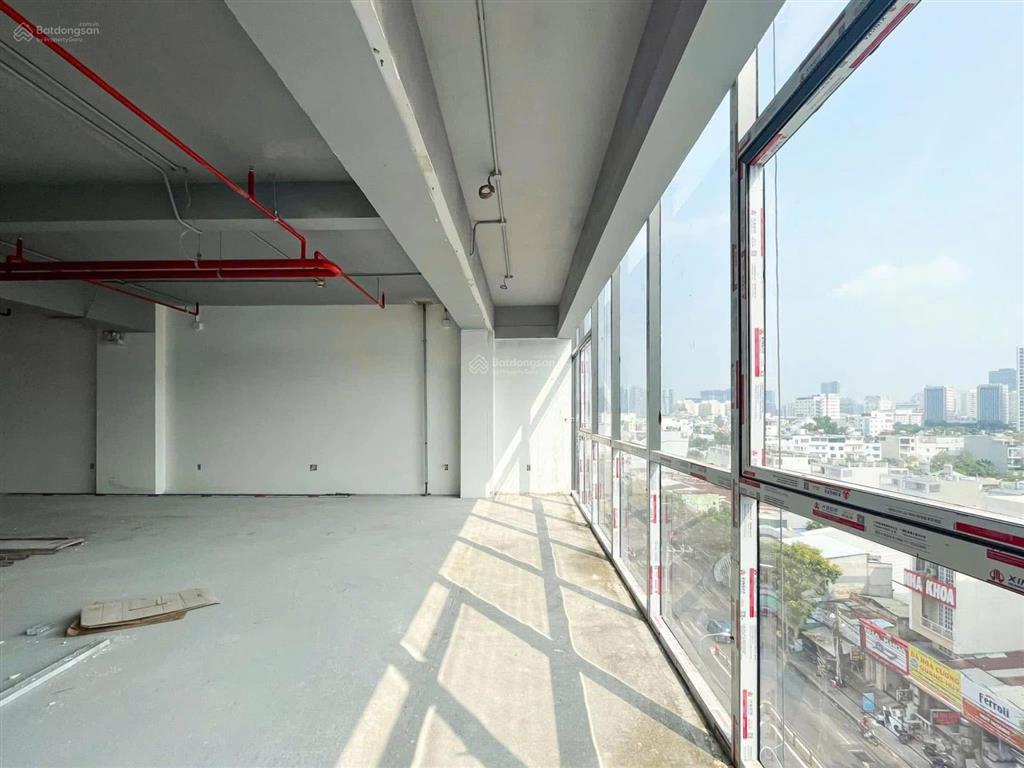 Tòa nhà mới đẹp  mặt tiền nguyễn thị thập phường tân quy quận 7 (sd 1.670m2)