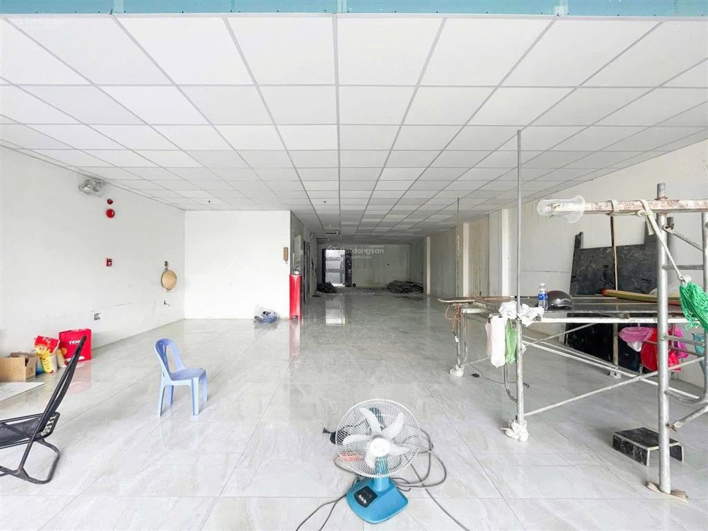 Tòa nhà mới đẹp  mặt tiền nguyễn thị thập phường tân quy quận 7 (sd 1.670m2)