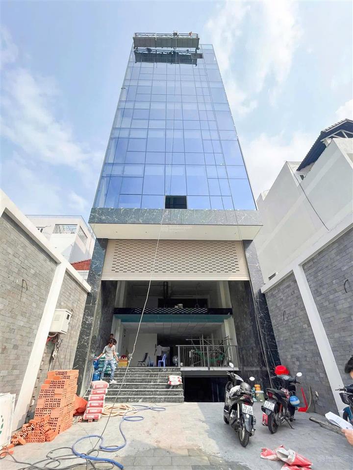 Tòa nhà mới đẹp  mặt tiền nguyễn thị thập phường tân quy quận 7 (sd 1.670m2)