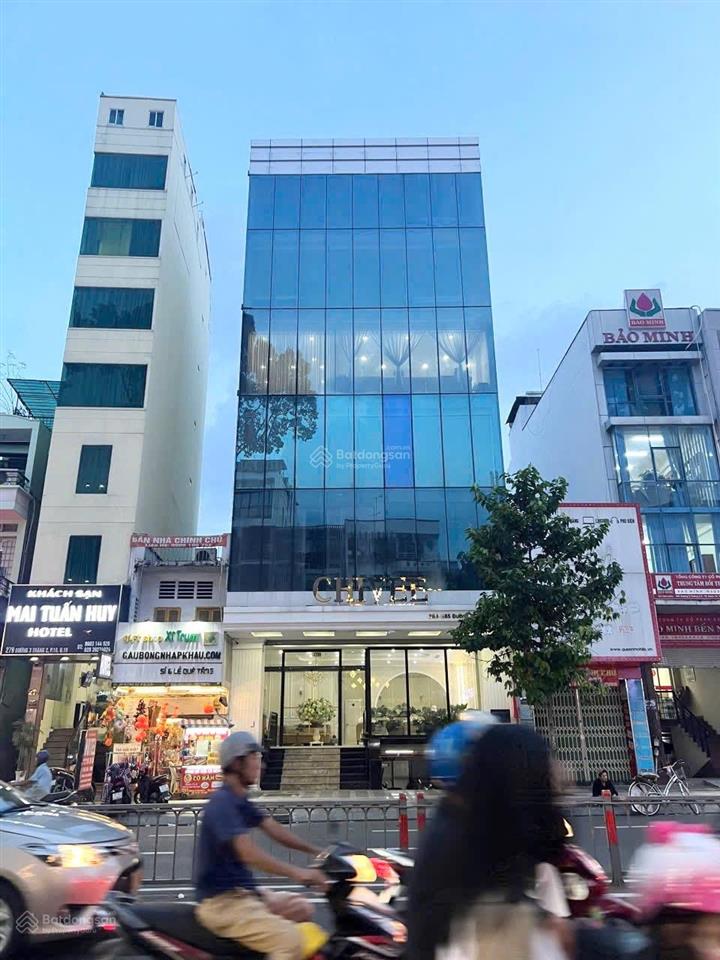 Mặt tiền ba tháng hai quận 10 (gần vạn hạnh mall)  2000m² 1 hầm 1 trệt 7 lầu, pccc