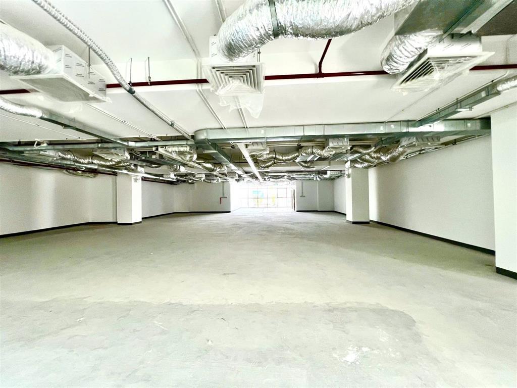 Cho thuê building nam kỳ khởi nghĩa q3 (2500m²)  hầm 7l (200tr/th)